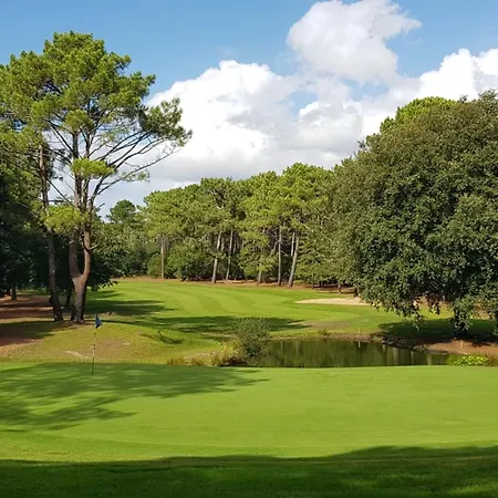 Charmante Maison Dans Le Golf, Ideal Pour Les Familles *
