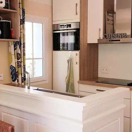 Charmante Maison Dans Le Golf, Ideal Pour Les Familles Holiday home
