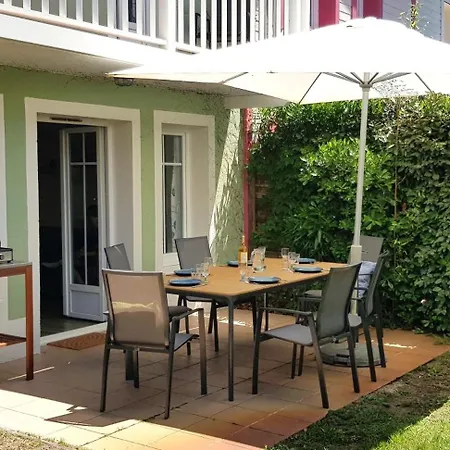 Charmante Maison Dans Avec Piscine Ideale Pour Les Familles Prázdninový dům Lacanau