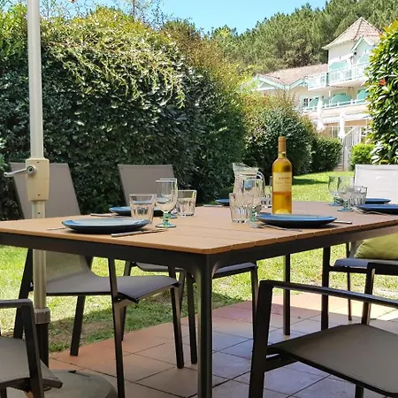 Charmante Maison Dans Le Golf, Ideal Pour Les Familles Lacanau